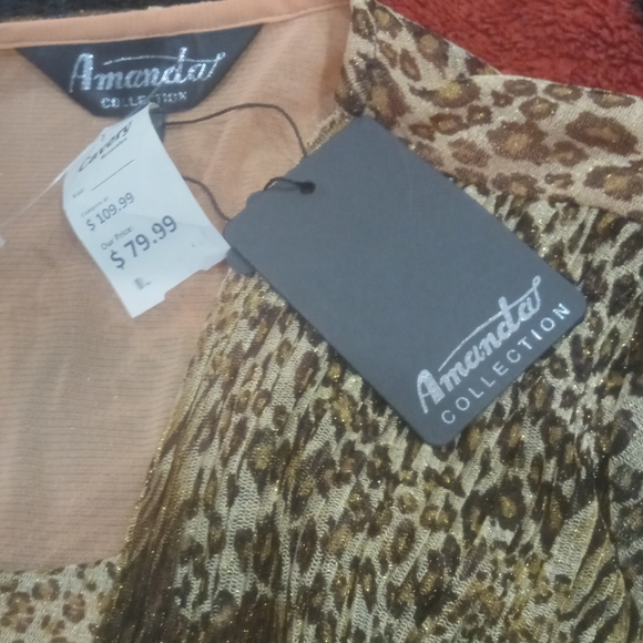 COPY - NWT Leopard top Amanda Collection - Picture 3 of 7